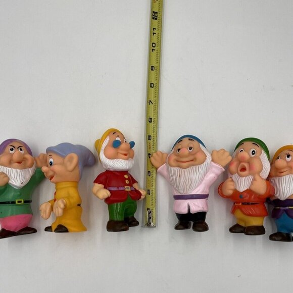 Vintage Walt Disney Productions Lot of 6 Dwarfs Squeaky Toys Hong Kong - Picture 11 of 11
